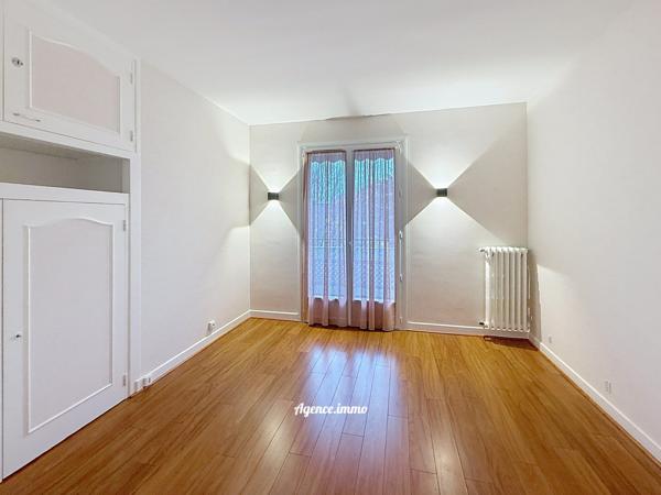 À vendre - T4, 4 pièces situé à Joué-lès-Tours (37300)