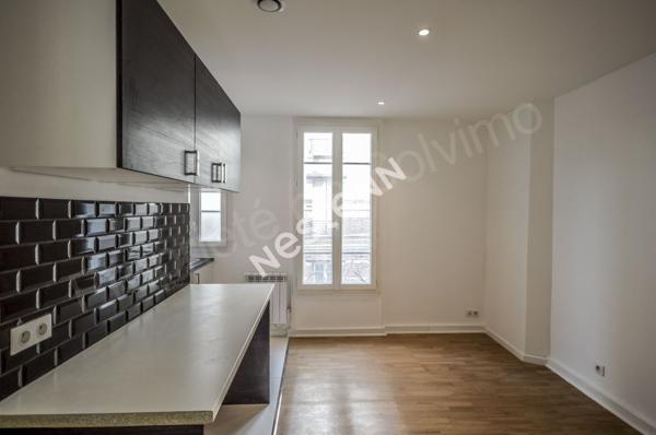 Appartement Suresnes 2 pièce(s) 31 m2