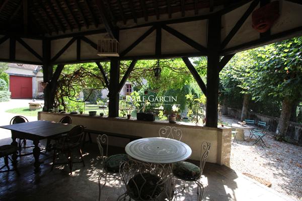 A vendre- Ferrière en Gatinais-Loiret 45 -Manoir et dépendance 1ha ile privative