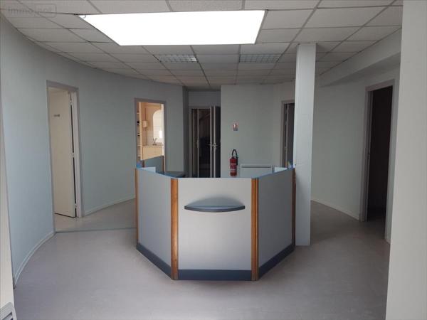 Fonds et/ou murs commerciaux à louer à La Flèche dans la Sarthe (72200), ref : 1184