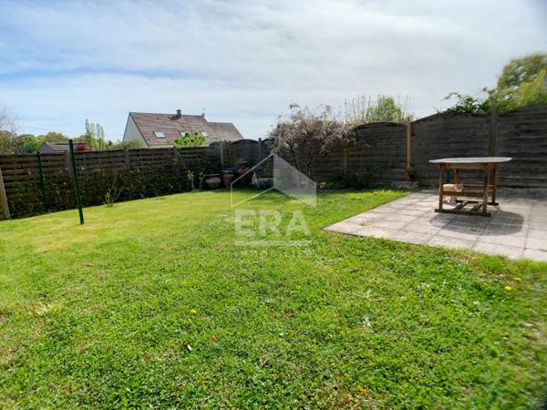 MAISON T4 A LOUER EN COURTE DUREE - BLOIS - SECTEUR CALME ET RECHERCHE, GRAND SEJOUR, 3 CHBS, GARAGE.