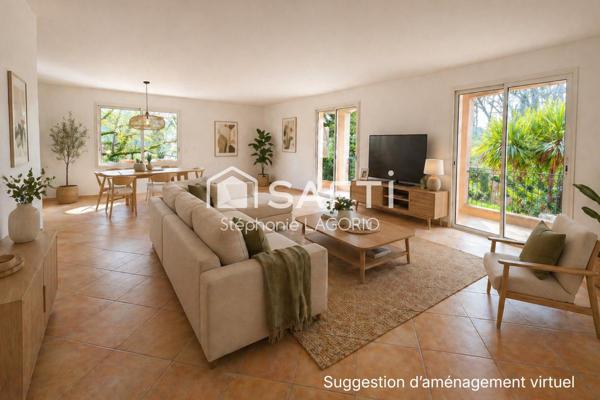 Maison familiale T6 avec piscine et dépendance dans un environnement boisé