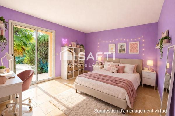 Maison familiale T6 avec piscine et dépendance dans un environnement boisé