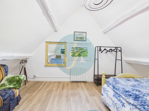 Saint-Benin-d'Azy (58270) Maison en pierre rénovée entièrement, 3 chambres, garage et cave sur jardin clos