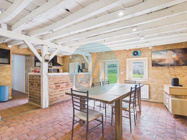 Saint-Benin-d'Azy (58270) Maison en pierre rénovée entièrement, 3 chambres, garage et cave sur jardin clos