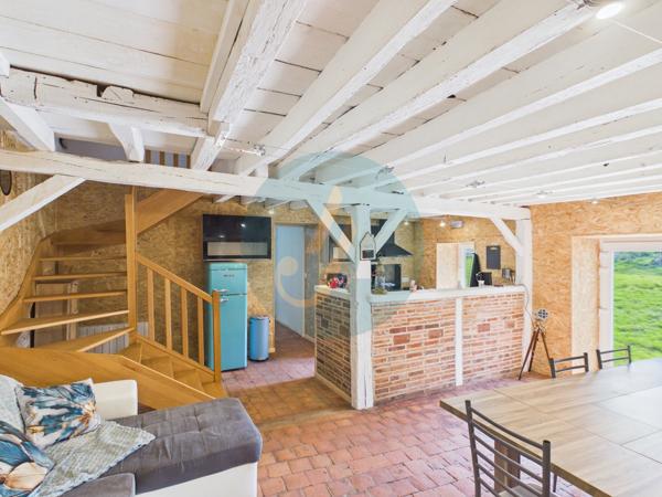 Saint-Benin-d'Azy (58270) Maison en pierre rénovée entièrement, 3 chambres, garage et cave sur jardin clos