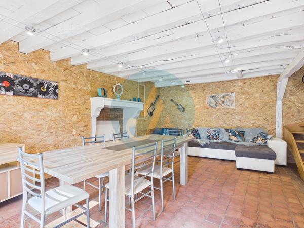 Saint-Benin-d'Azy (58270) Maison en pierre rénovée entièrement, 3 chambres, garage et cave sur jardin clos