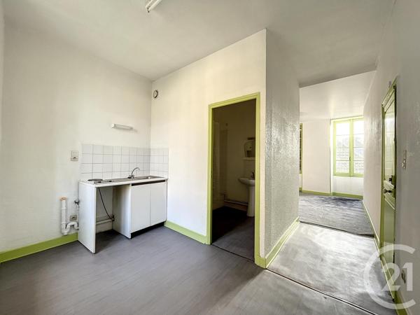 Immeuble à vendre  103,66 m2 ST POURCAIN SUR SIOULE - 03