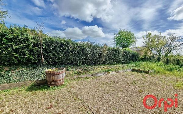 Maison à vendre    3 pièces •  Gémages