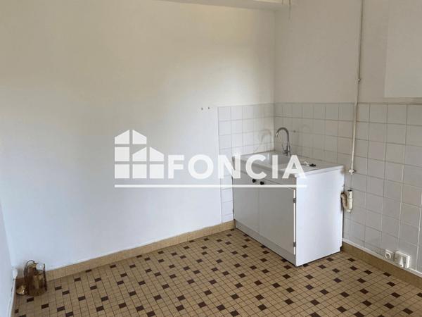 Location Appartement 2 pièces 25.07 m² - 9 AV DE CHATEAU THIERRY Brasles 02400