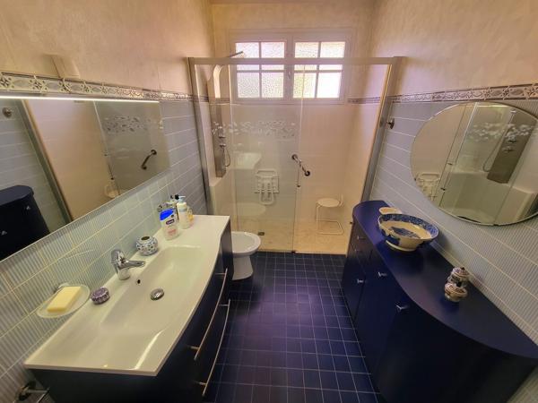 Belle maison familiale de 162 m² avec jardin et beaux volumes 240 000 €