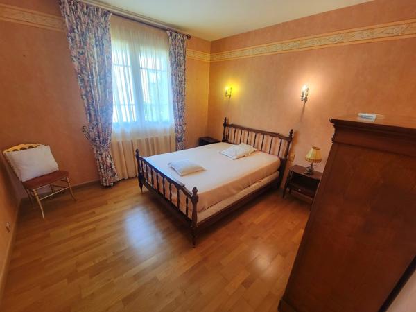 Belle maison familiale de 162 m² avec jardin et beaux volumes 240 000 €