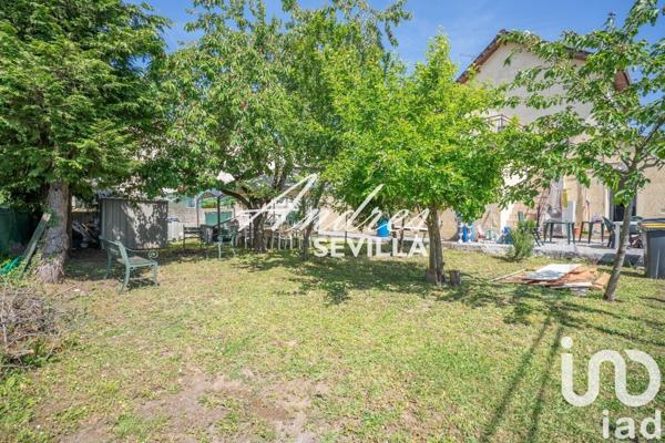 Maison traditionnelle 9 pièces de 167 m² à Goussainville (95190)