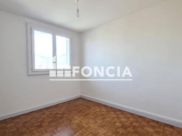 Location Appartement 3 pièces 54.68 m² - 2 AVENUE TEISSEIRE Grenoble 38100