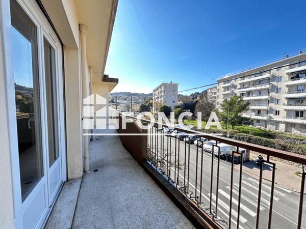 Location Studio 31.22 m² - LES POMMIERS Vallauris 06220