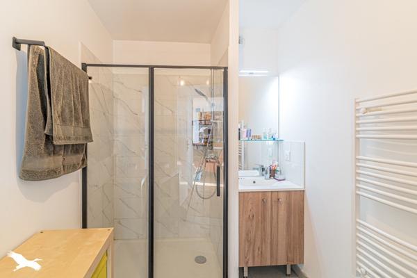 Appartement à vendre 259 000 € Villenave-d'Ornon 3 p 63 m² DPE C