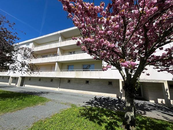 Rochefort - Appartement T4 de 90,57 m² avec balcon, garage et cellier