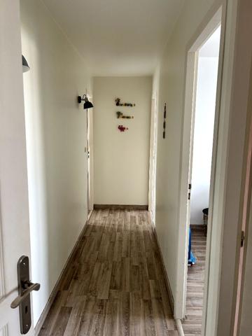 Rochefort - Appartement T4 de 90,57 m² avec balcon, garage et cellier