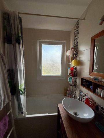 Rochefort - Appartement T4 de 90,57 m² avec balcon, garage et cellier