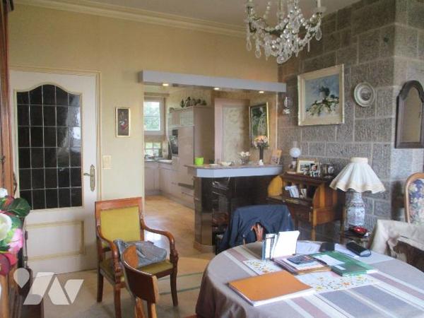 PROCHE SOUS PREFECTURE
RESIDENCE AVEC PARC, COPROPRIETE BIEN ENTRETENUE 

Au 2ème étage, APP...