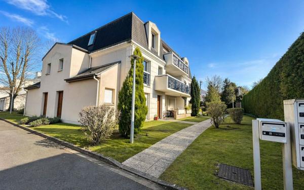 Appartement à vendre    3 pièces • 95,45 m2 Compiègne