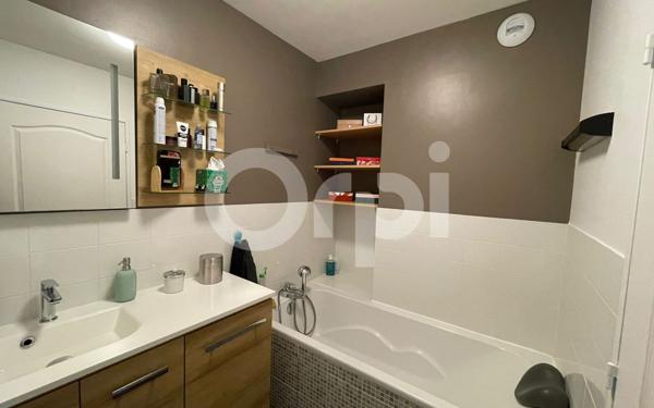 Appartement à vendre    3 pièces • 95,45 m2 Compiègne