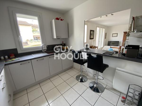 Appartement à vendre de 3 pièces de 70.84 m² + terrasse , cave, parking privée et garage