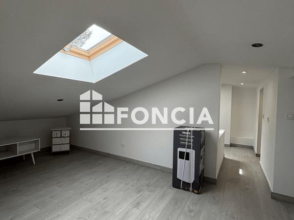 Location Appartement meublé 3 pièces 42.65 m² - LES HAUTS DE PIN ROLLAND Saint-mandrier-sur-mer 83430