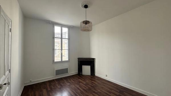 3560-AG-1 - Vente Immeuble ANGERS