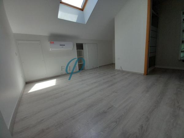 Maison en location avec 2 pièces à La Salle-Et-Chapelle-Aubry