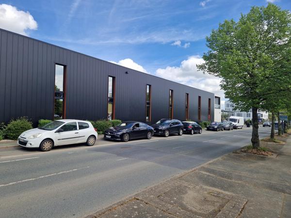 Bureaux 380m² – Trelaze