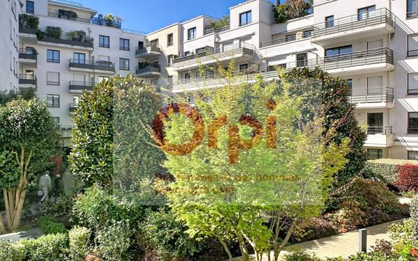Appartement à vendre    4 pièces • 97,24 m2 Issy-les-Moulineaux