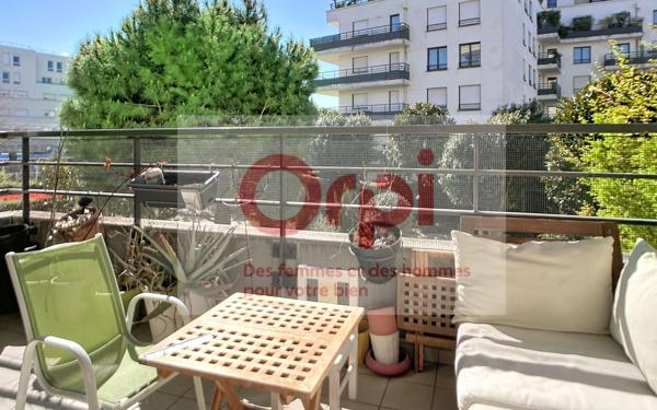 Appartement à vendre    4 pièces • 97,24 m2 Issy-les-Moulineaux