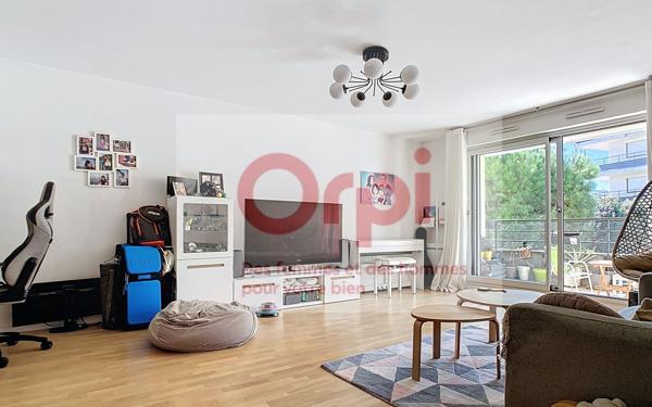 Appartement à vendre    4 pièces • 97,24 m2 Issy-les-Moulineaux