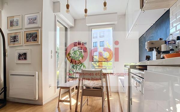 Appartement à vendre    4 pièces • 97,24 m2 Issy-les-Moulineaux
