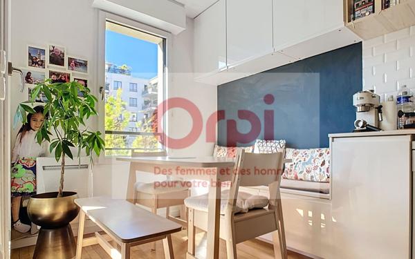 Appartement à vendre    4 pièces • 97,24 m2 Issy-les-Moulineaux