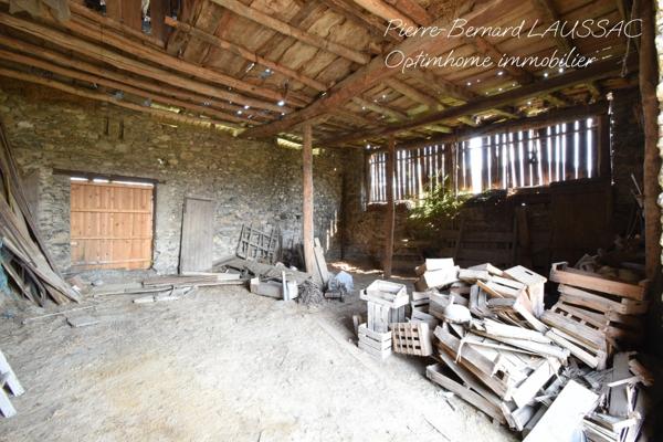 Grange à la vente à CHÂTEAUNEUF (73390)