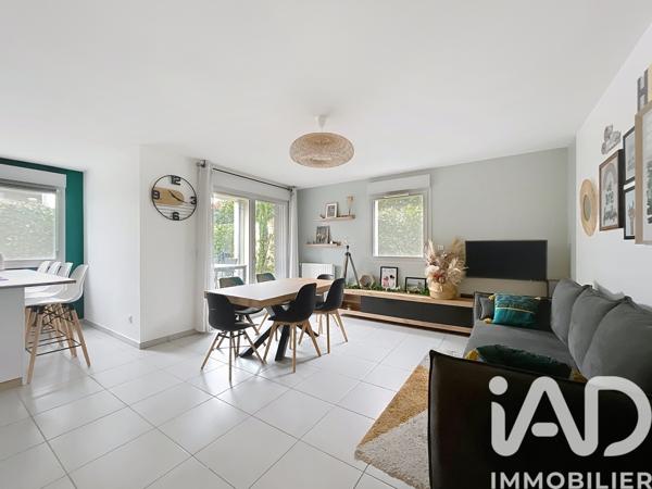 Appartement à vendre 4 pièces 81,8 m² Corbas