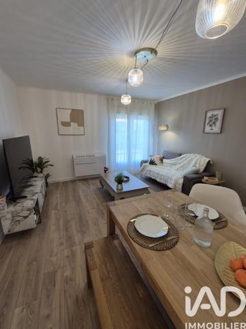 Appartement à vendre 2 pièces 61 m² Pernes-les-Fontaines