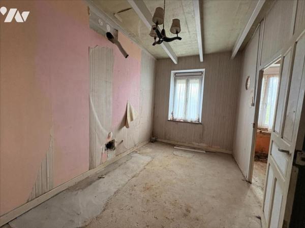 Propriété à rénover située à LEZARDRIEUX