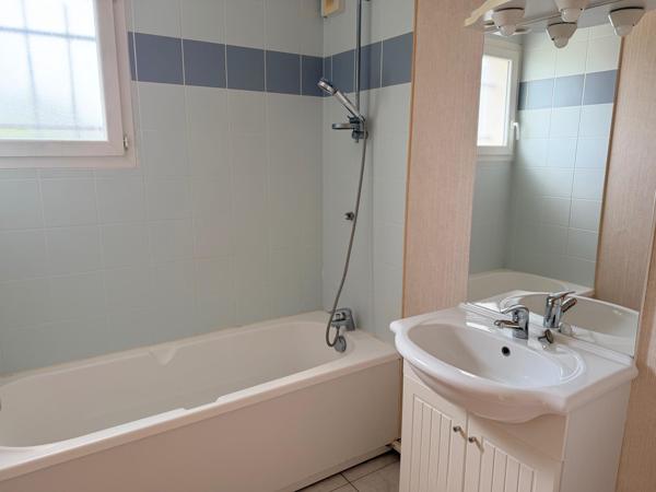 Appartement de type T3 - 62 m2