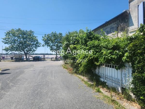 Maison à SAINT-ANDRE-DE-CUBZAC, 33240 - 15 pièces 315m²