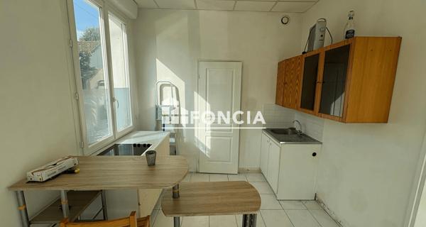 Location Local commercial 2 pièces 27.93 m² - Brunoy 91800