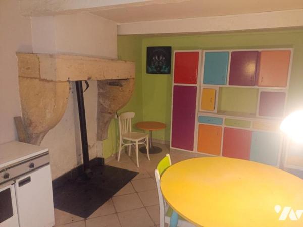 CORPS DE FERME A BROUENNES AVEC MAISONETTE & GRAND JARDIN