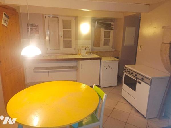 CORPS DE FERME A BROUENNES AVEC MAISONETTE & GRAND JARDIN