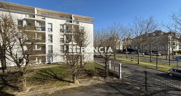 À vendre Studio 17 m² - Bussy-saint-georges 77600