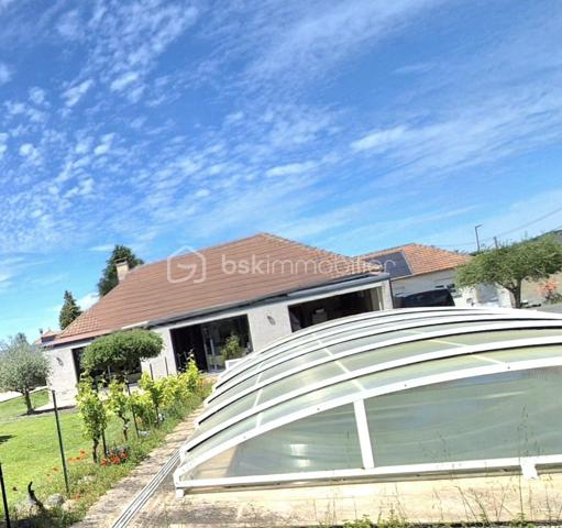 Maison de village de 175,24 m²