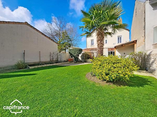Grande maison familiale rénovée 243 m² – 6 chambres – jardin, terrasse, garage – Thouars centre (79100)