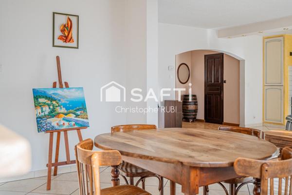 Appartement - 5 pièces - 109 m²