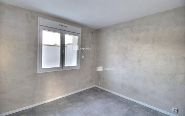 Maison à vendre    3 pièces •  Morlaàs